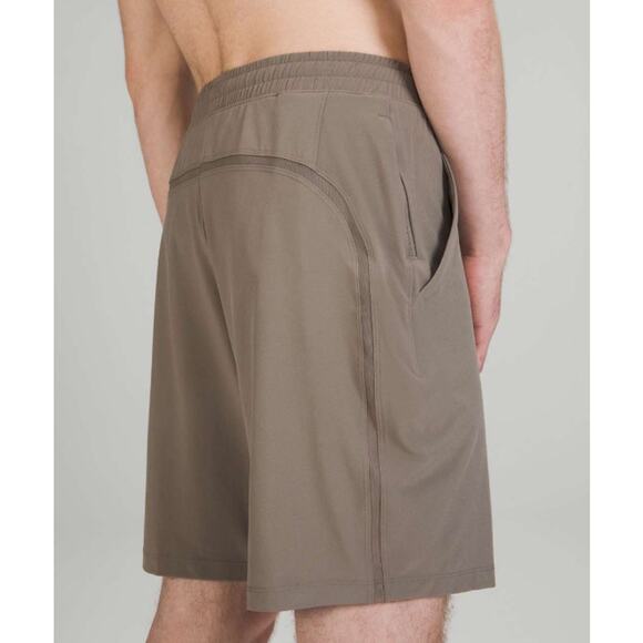 Lululemon Shorts Mens Small Gray Pace Breaker Lined Short 7 Workout Gym Athletic - Picture 3 of 11